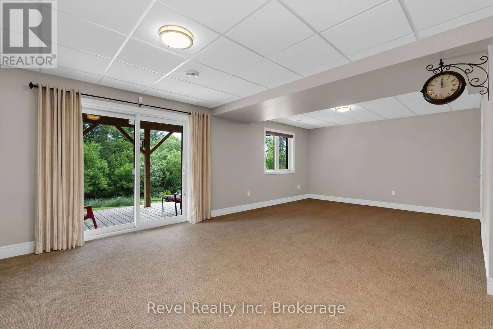 413 RUSS HOWARD DRIVE