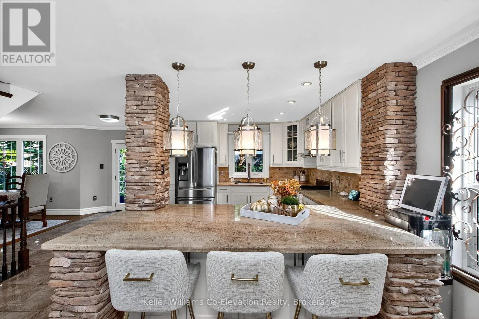 136 BIRCHWOOD DRIVE