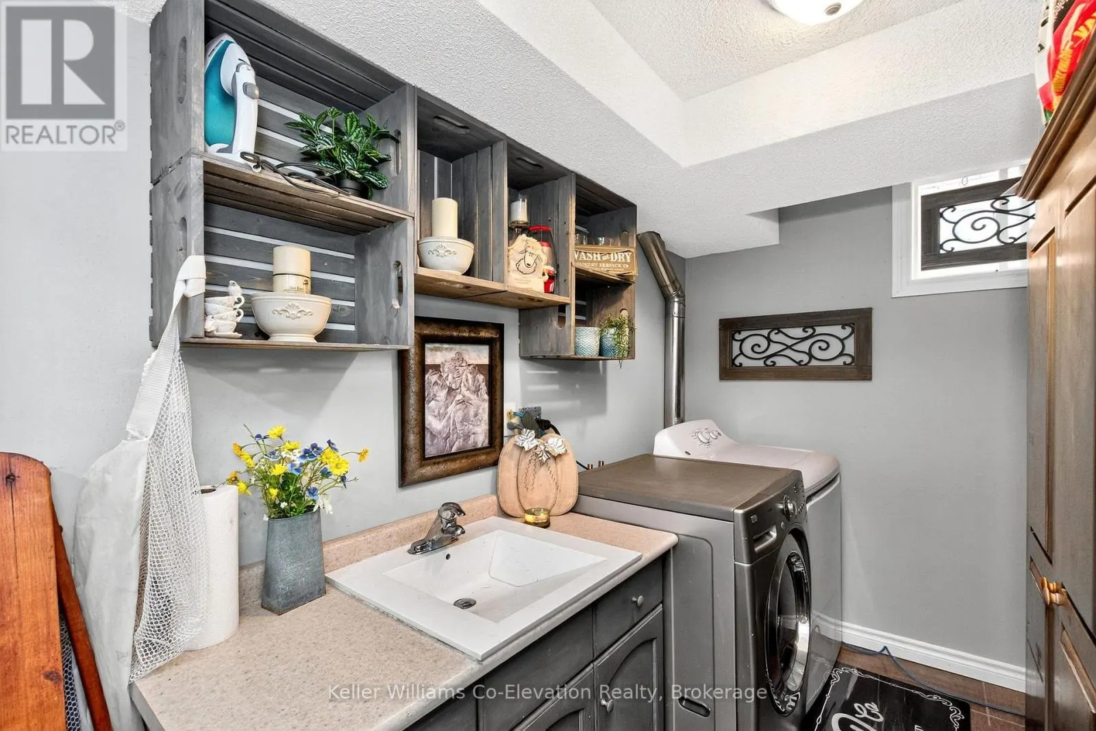 136 BIRCHWOOD DRIVE