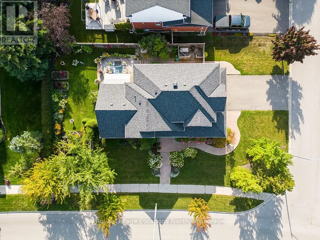 12 GEORGIAN MEADOWS DRIVE