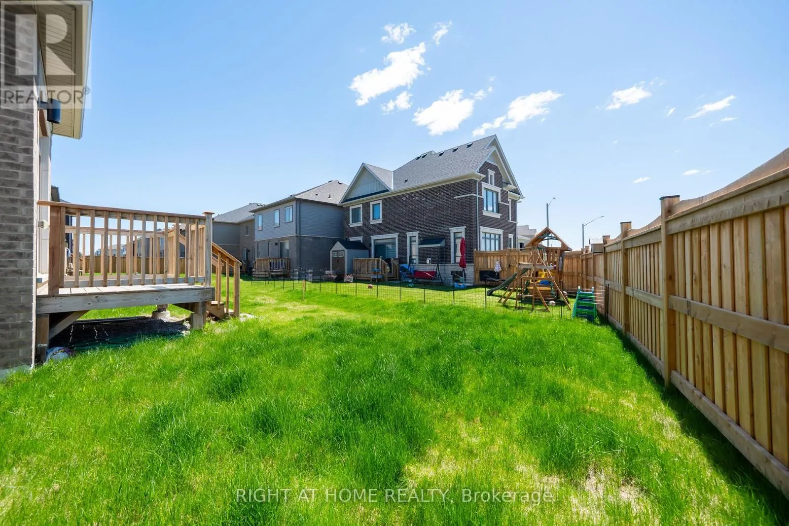 42 COPPERHILL HTS DRIVE E
