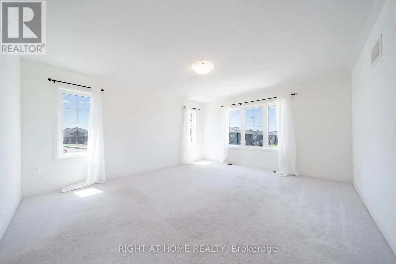 42 COPPERHILL HTS DRIVE E