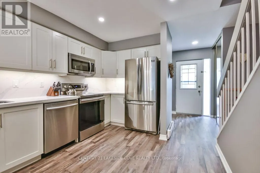 UNIT #7 - 70 LAGUNA PARKWAY