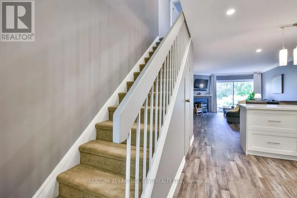 UNIT #7 - 70 LAGUNA PARKWAY