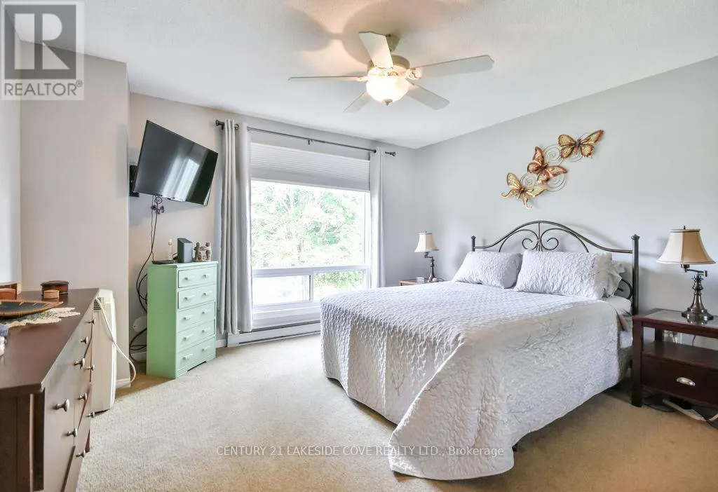 UNIT #7 - 70 LAGUNA PARKWAY
