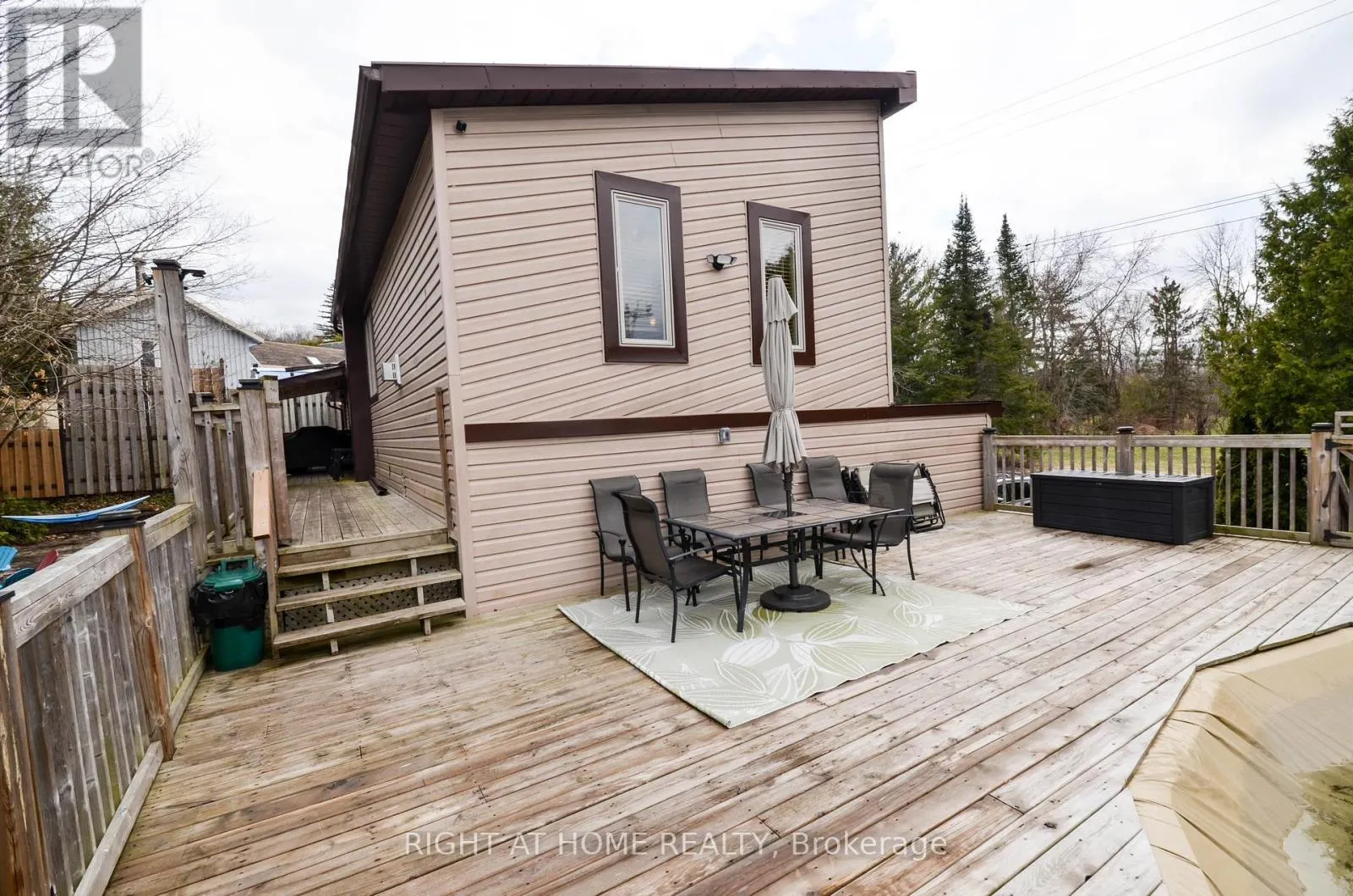 49 WINFIELD DRIVE