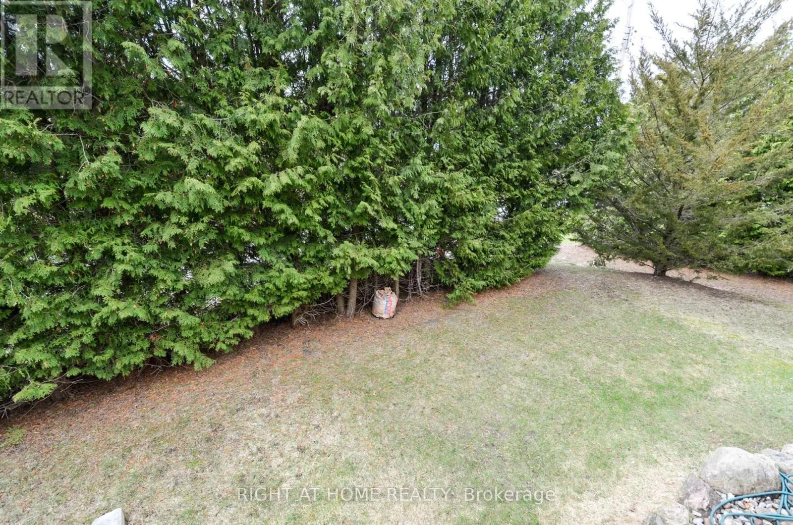 49 WINFIELD DRIVE