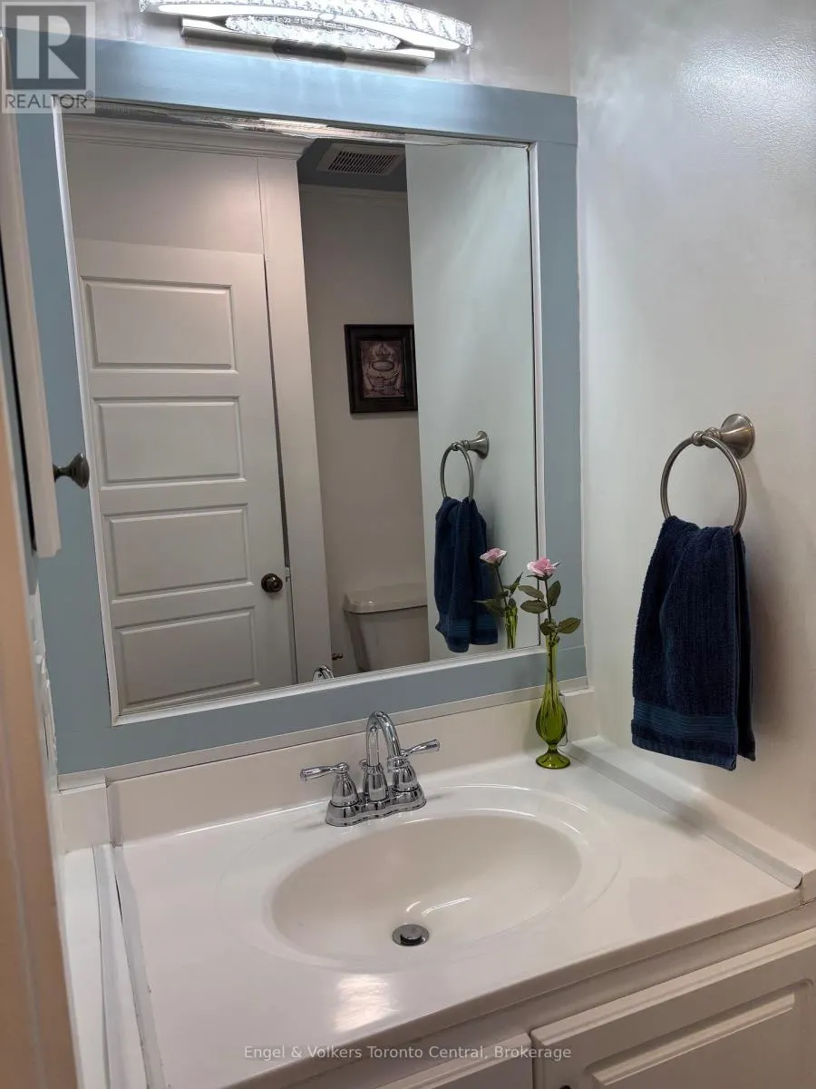 17 - 429 OXBOW CRESCENT, #17