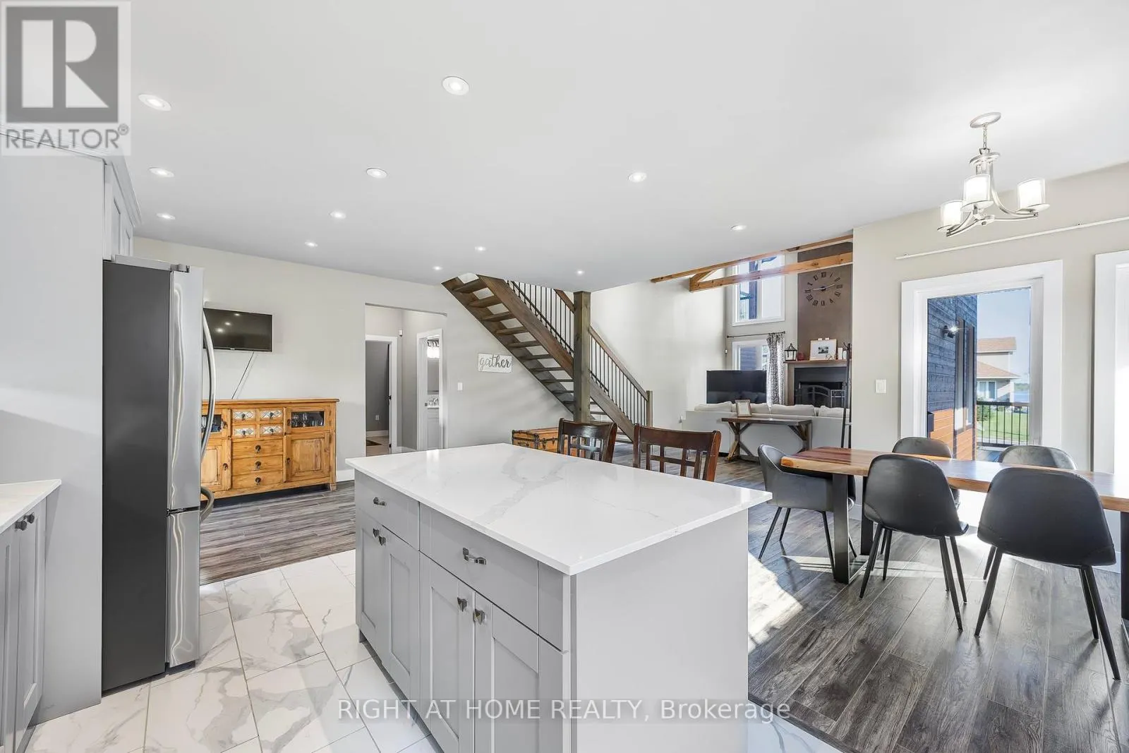 575 OLEARY LANE