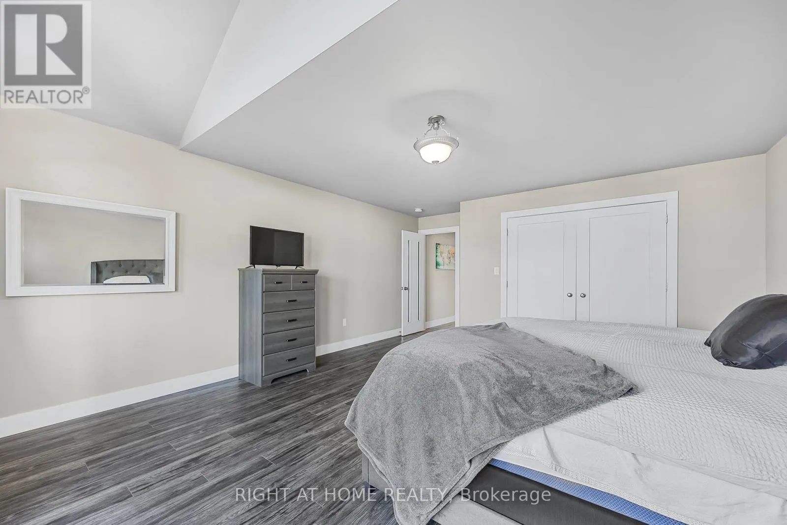 575 OLEARY LANE