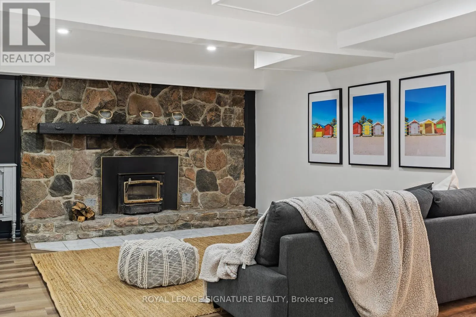 45 ROBERN AVENUE