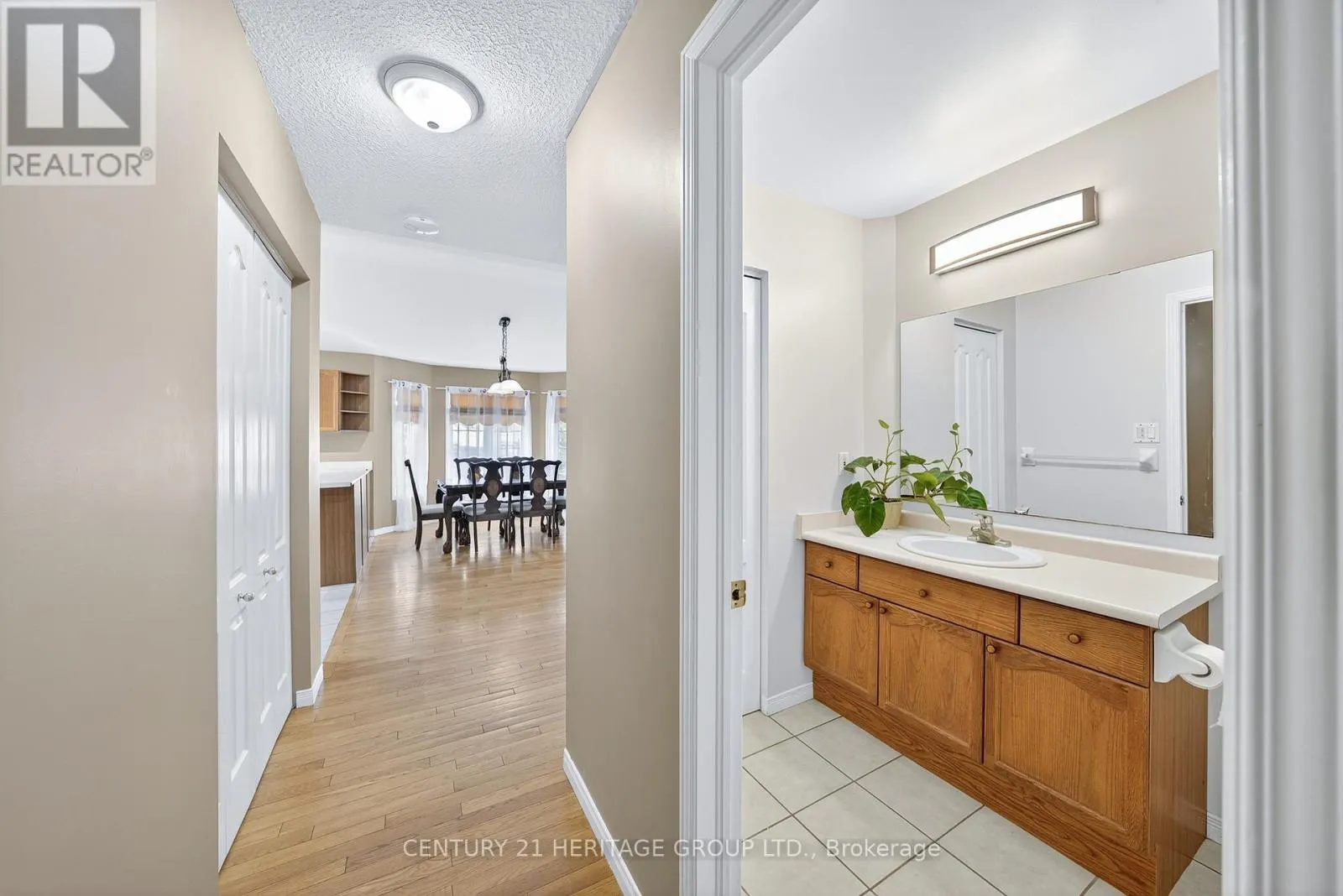 250 KATHLEEN CRESCENT