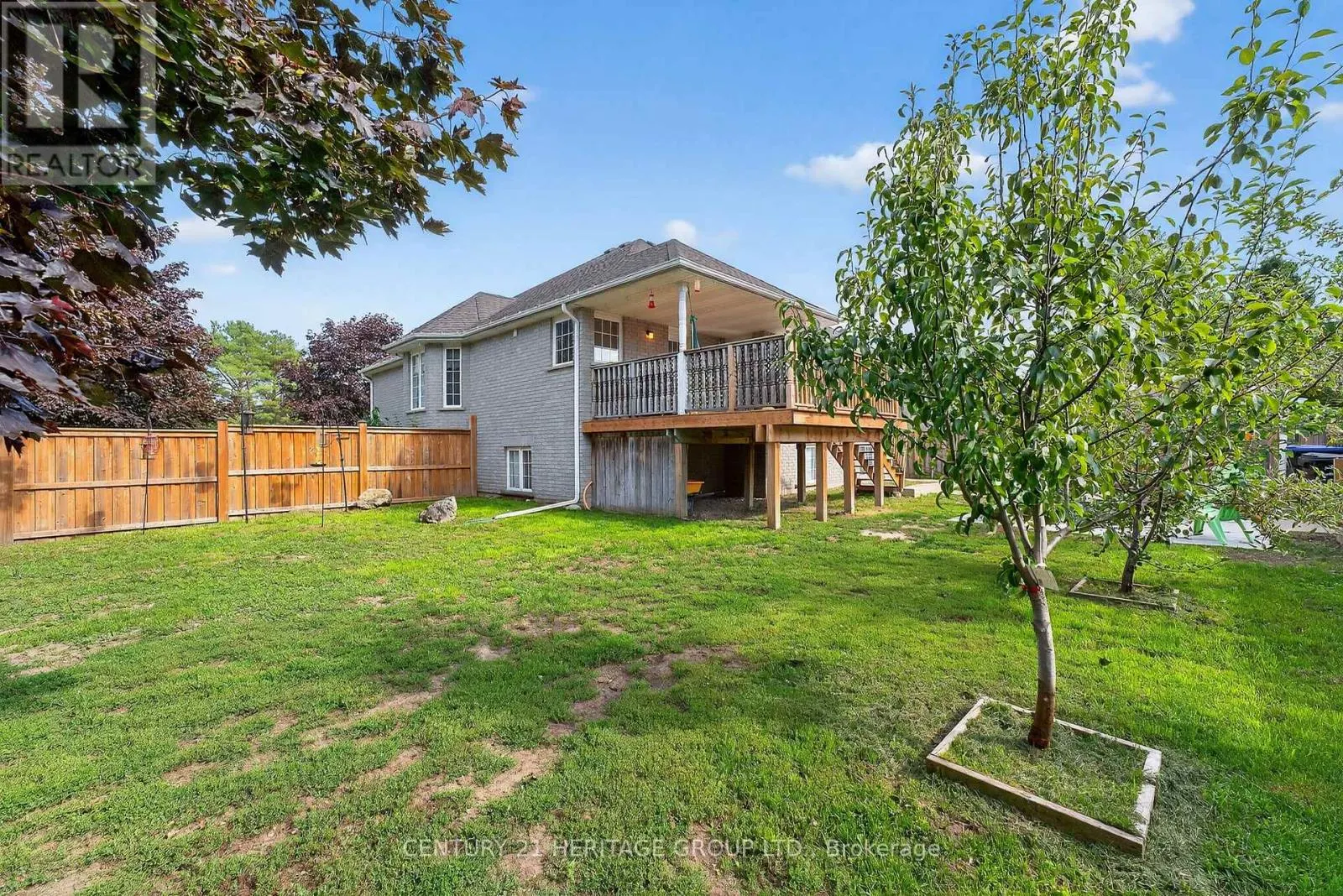 250 KATHLEEN CRESCENT