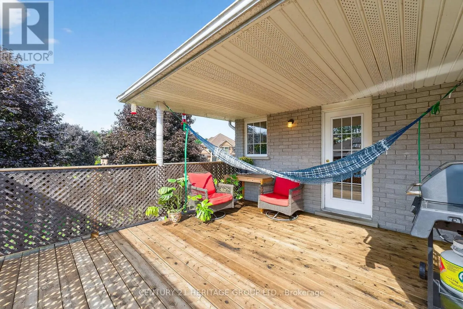 250 KATHLEEN CRESCENT