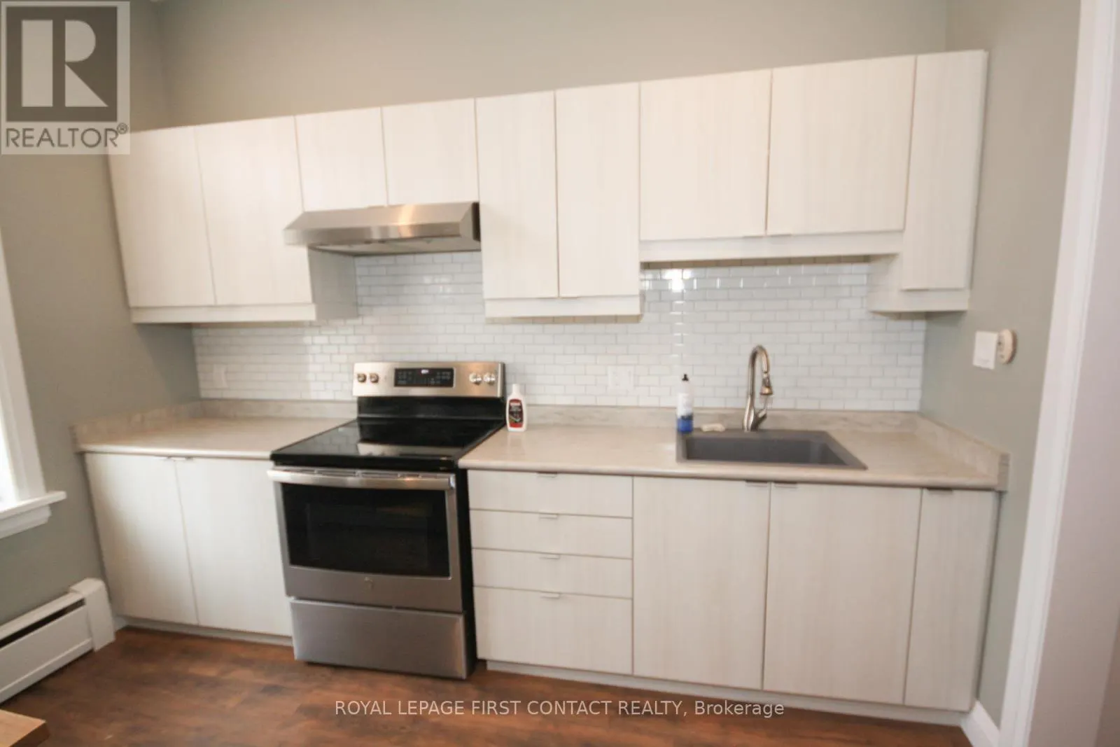 1 - 19 PETER STREET S