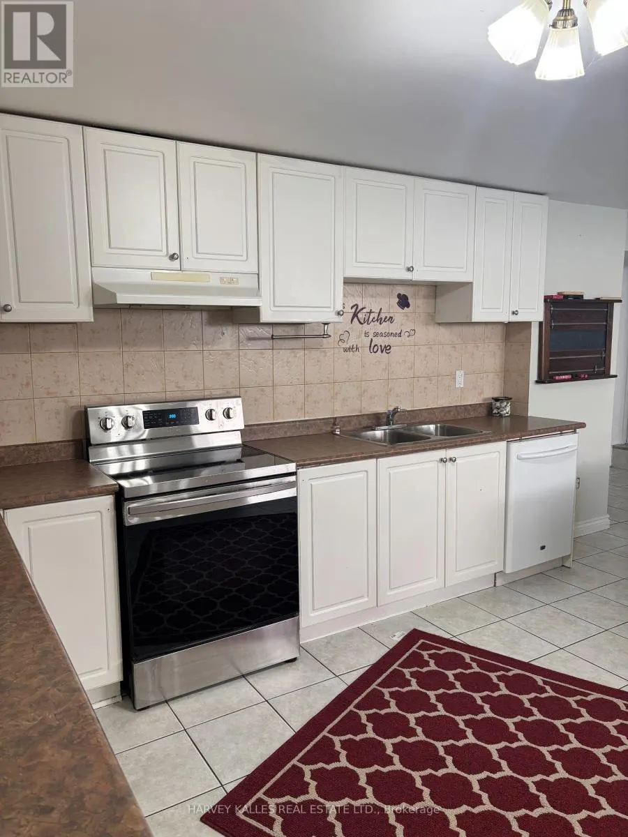 LOWER - 11 TWIN PINES DRIVE