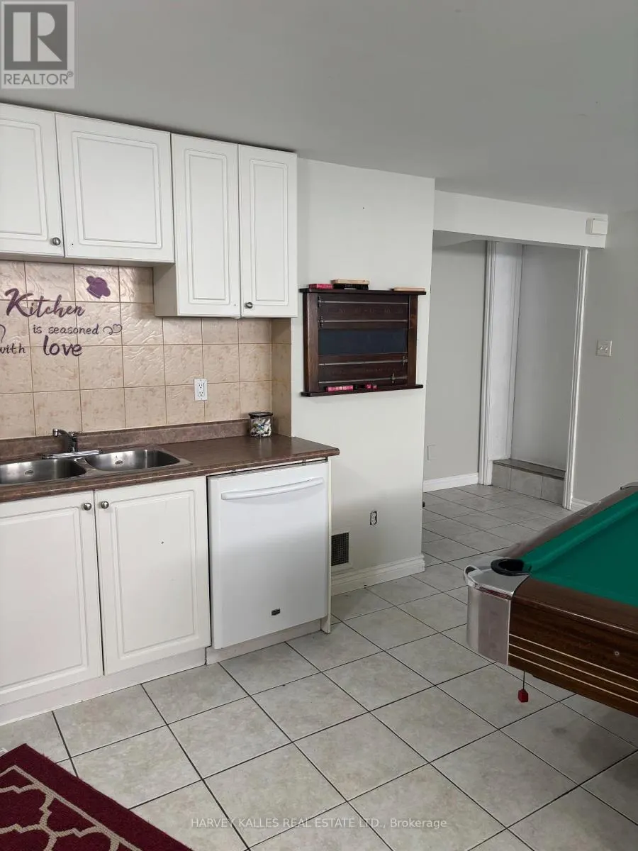 LOWER - 11 TWIN PINES DRIVE