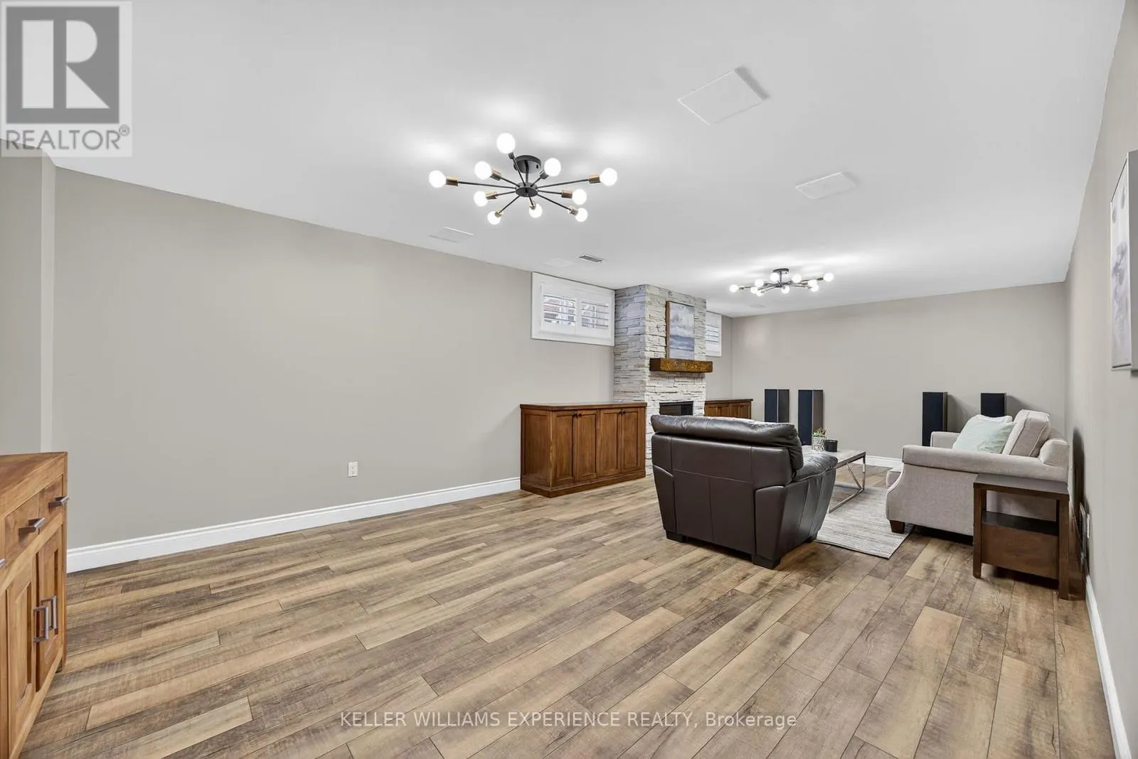 122 EMMS DRIVE