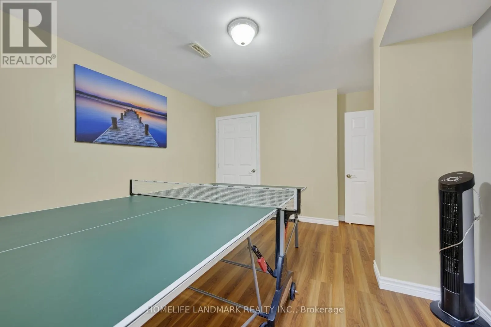 352 GEORGIAN DRIVE