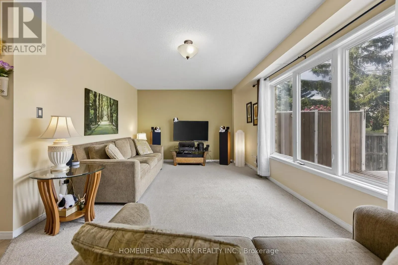 352 GEORGIAN DRIVE