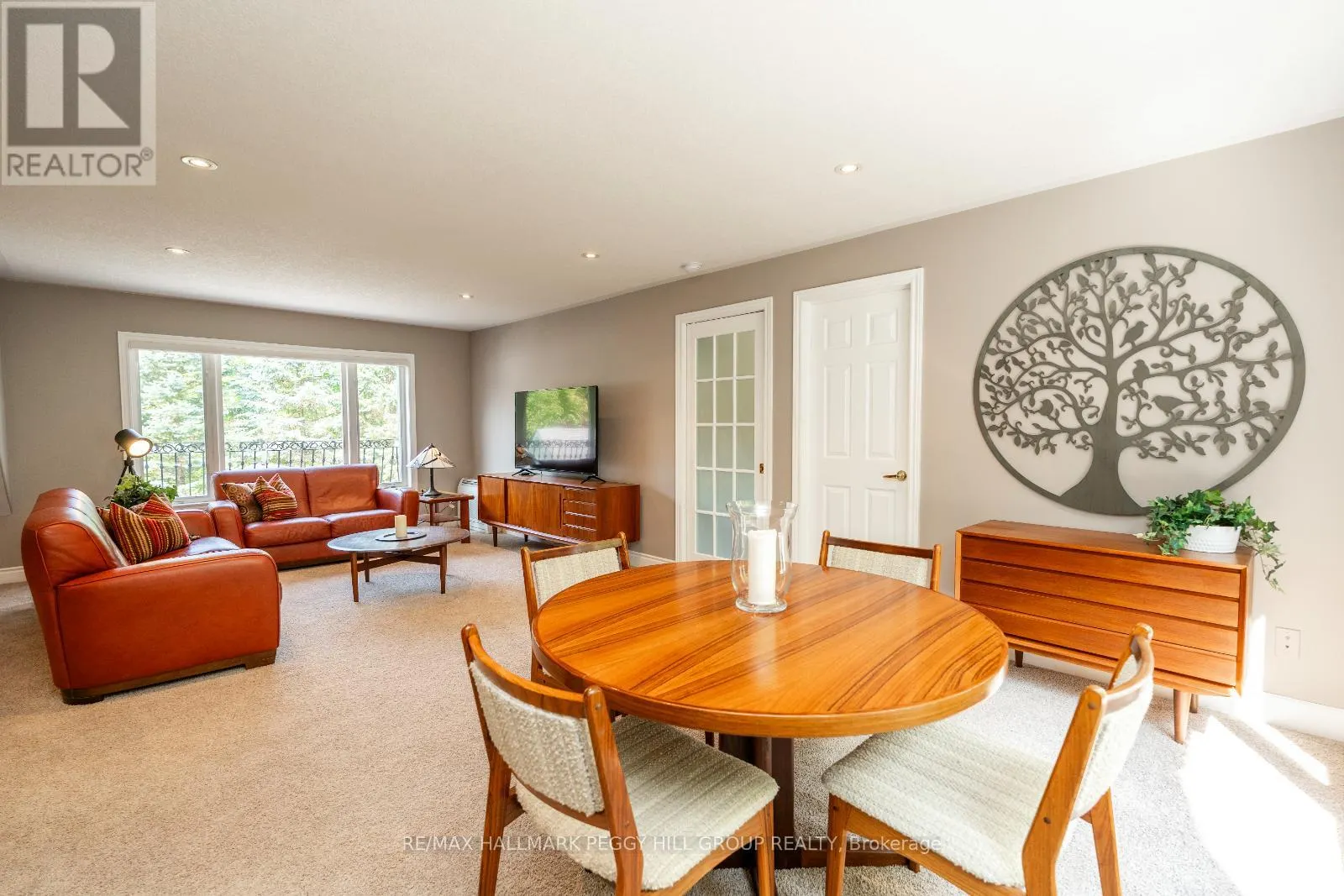 7 MAPLE RIDGE ROAD