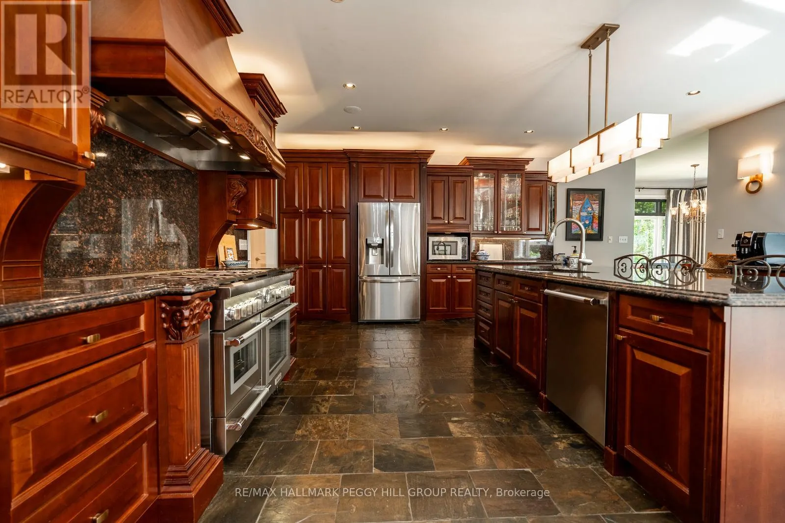 7 MAPLE RIDGE ROAD
