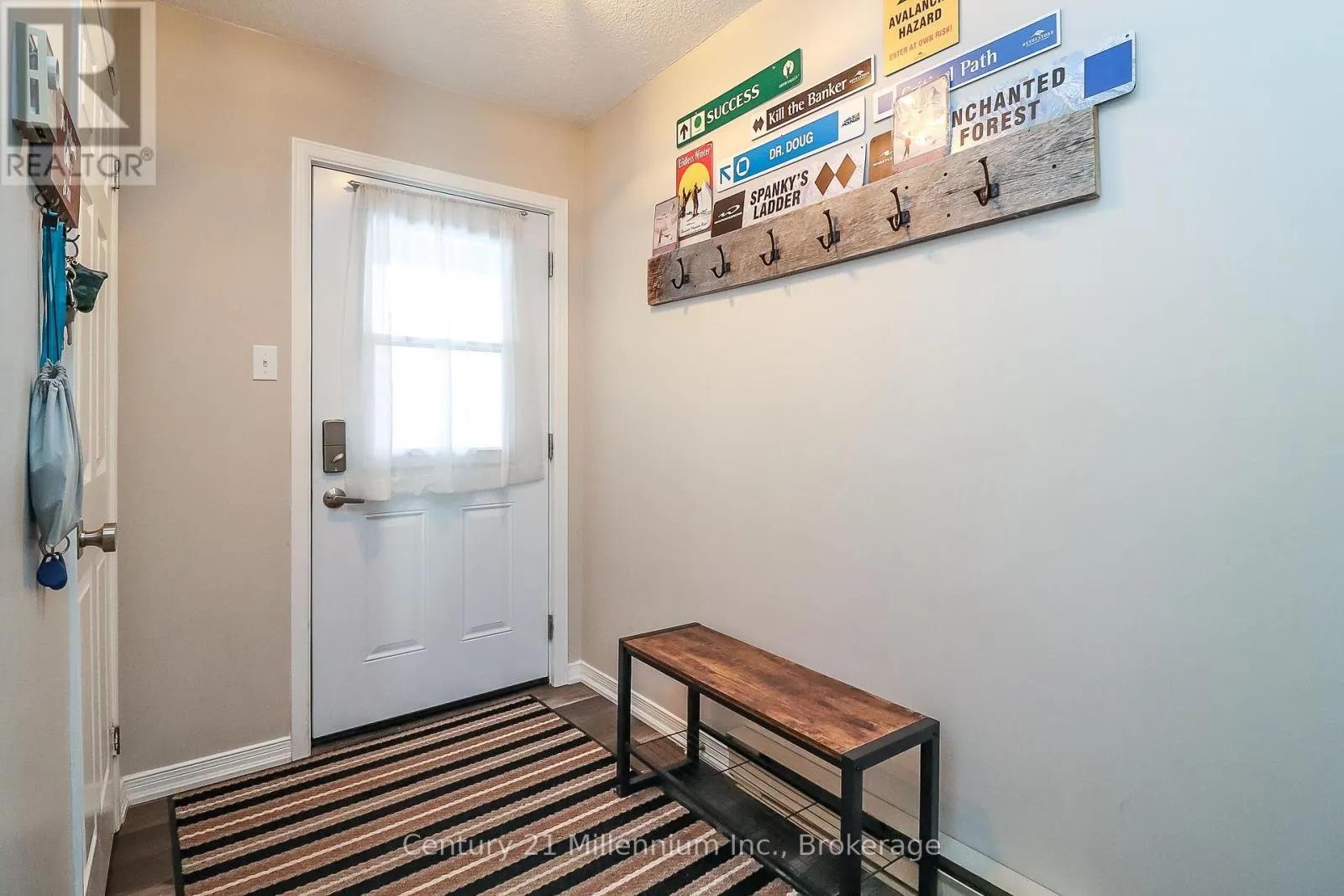 12 - 360 MARINERS WAY, #12