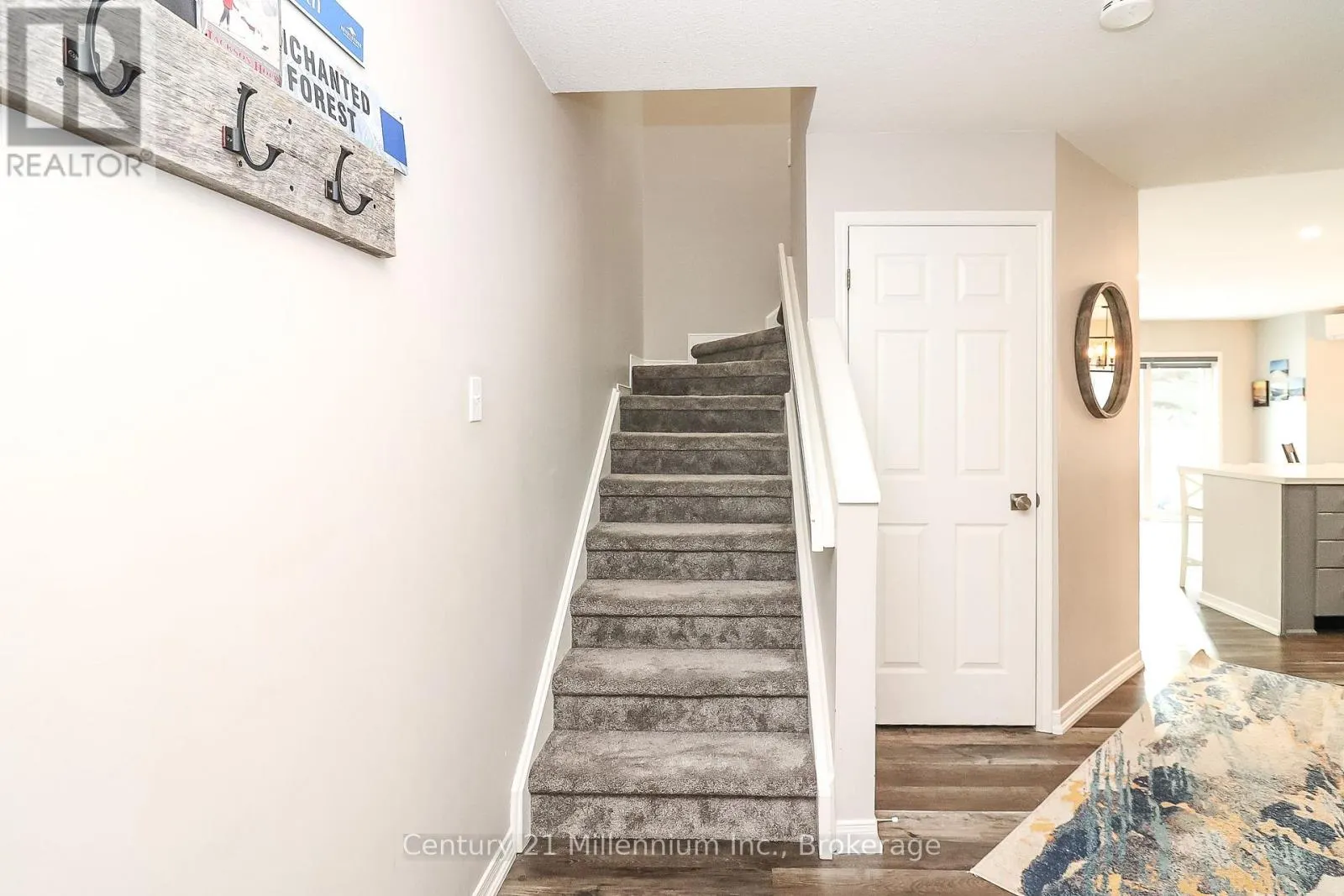 12 - 360 MARINERS WAY, #12