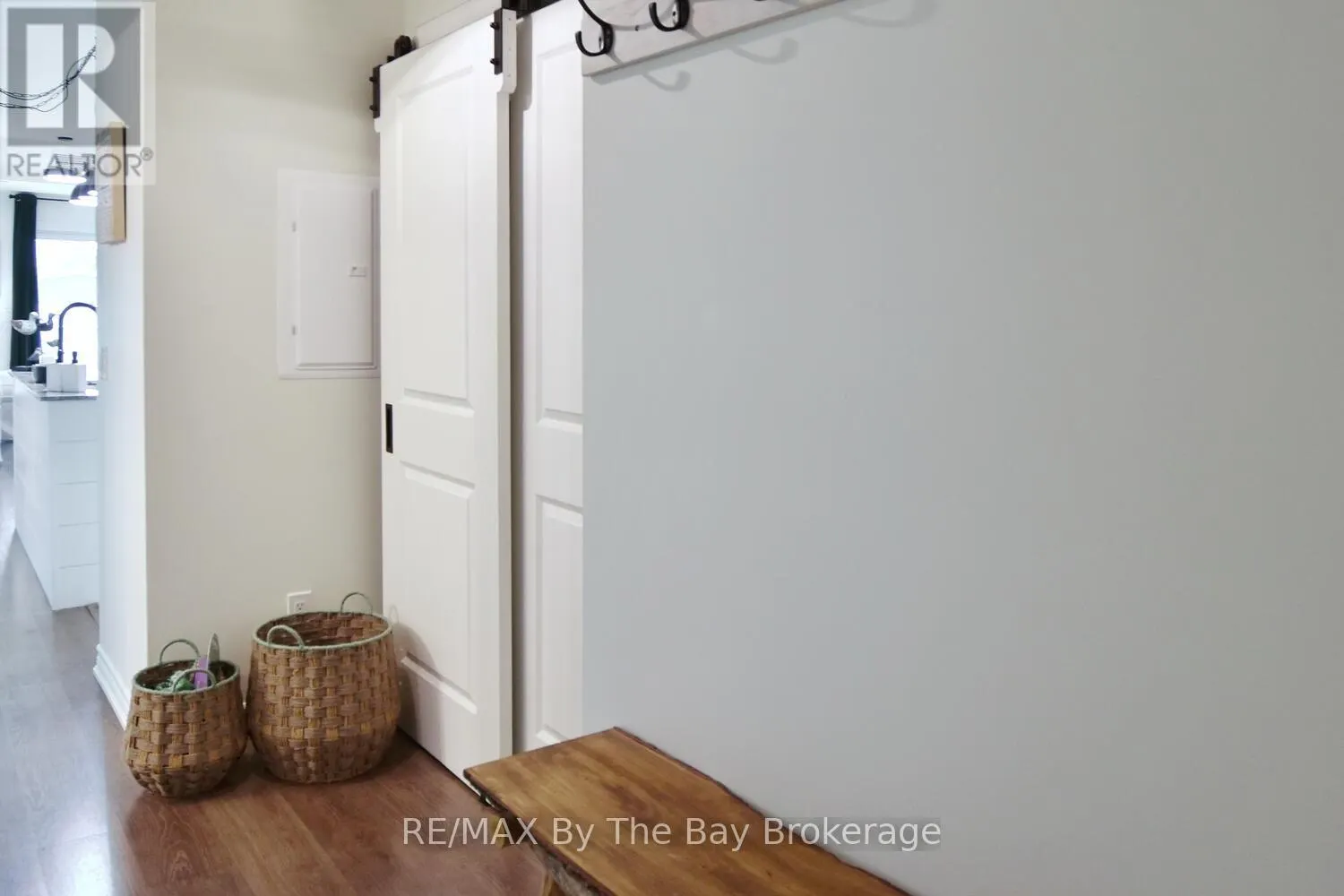 206 - 17 SPOONER CRESCENT, #206