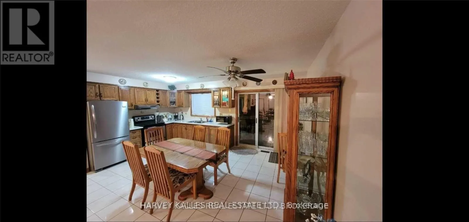 11 TWIN PINES DRIVE