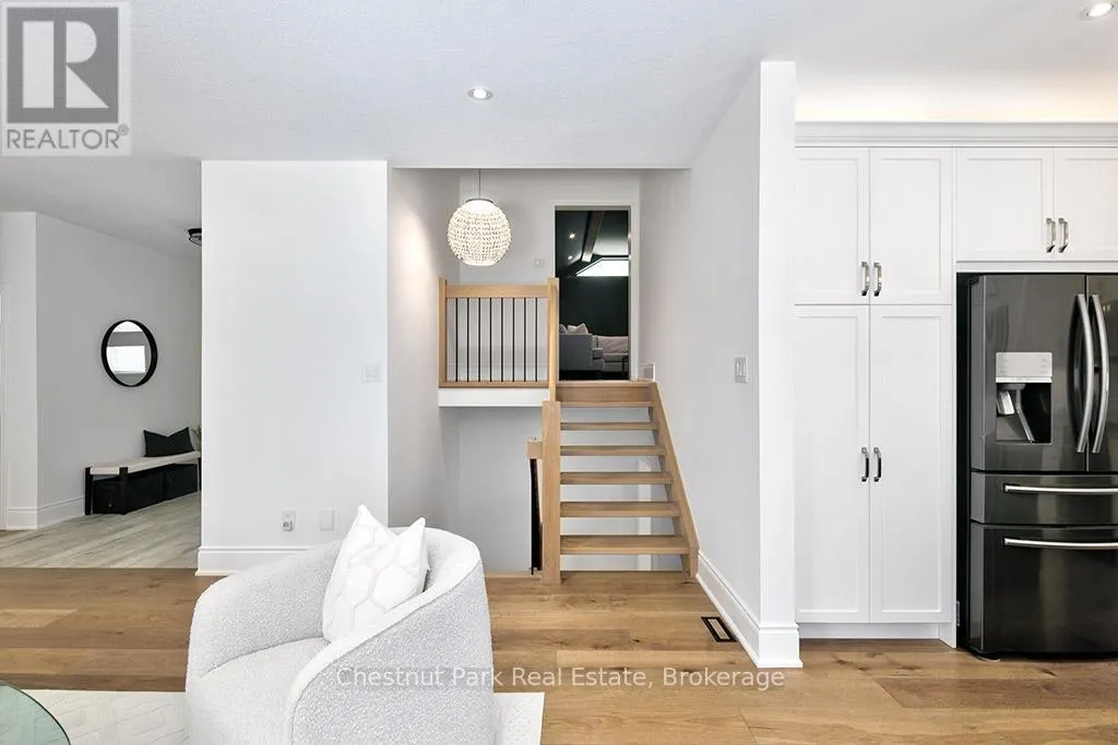 2237 SHORE LANE