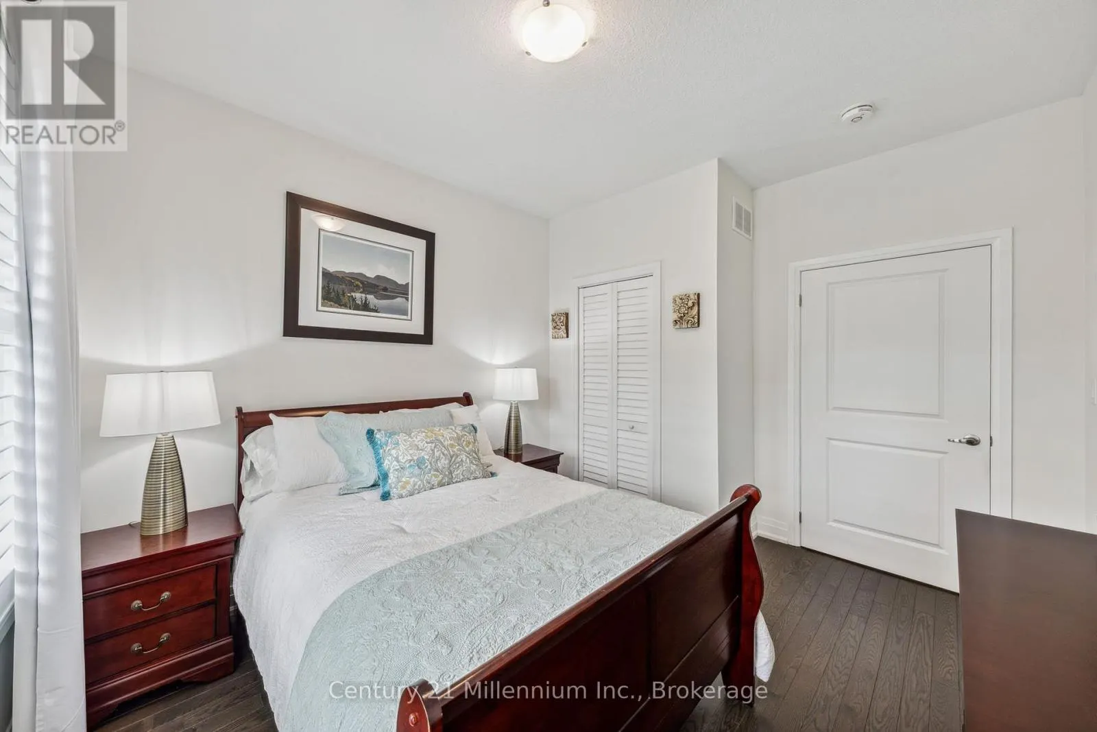 74 KARI CRESCENT