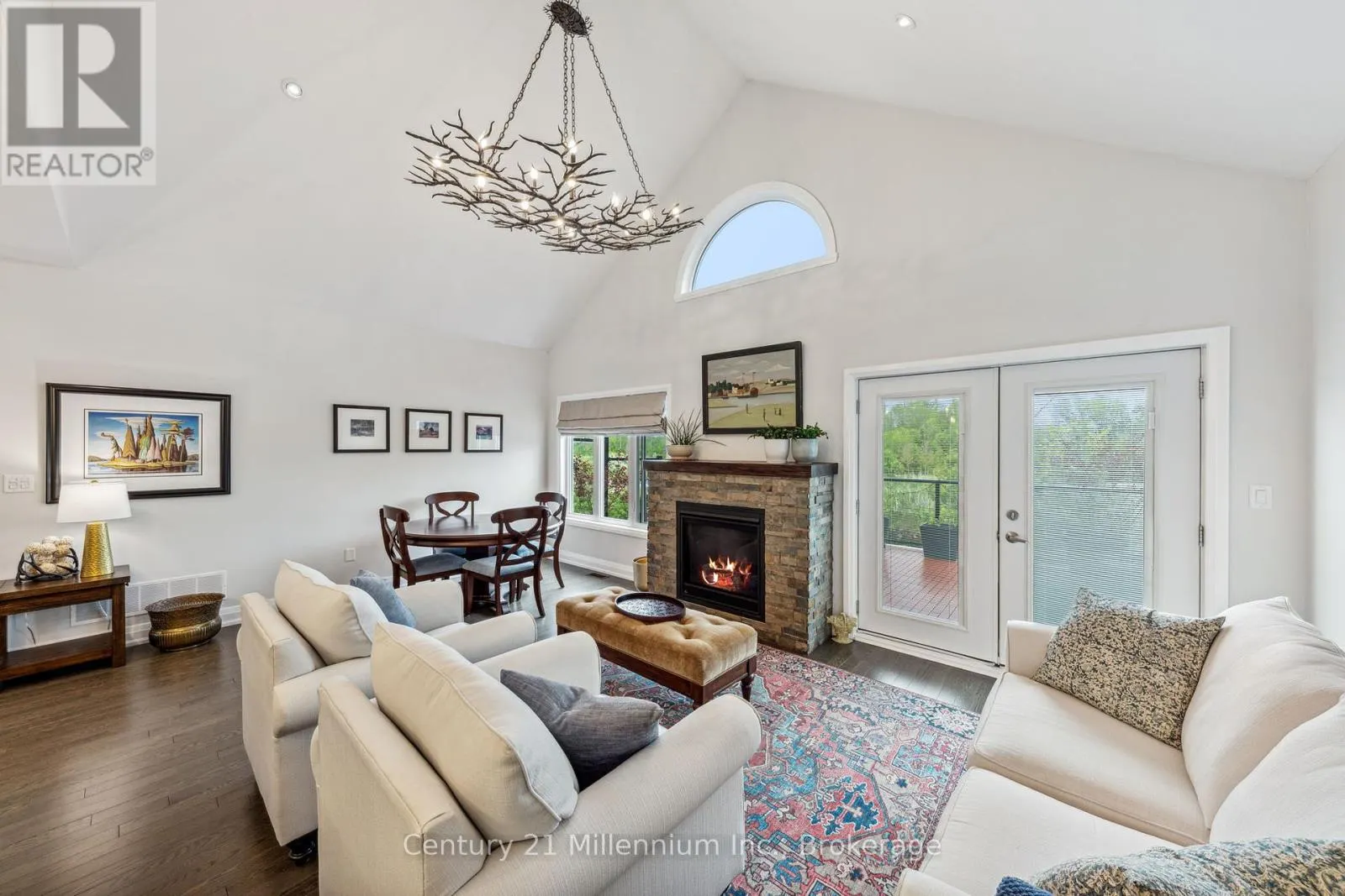 74 KARI CRESCENT