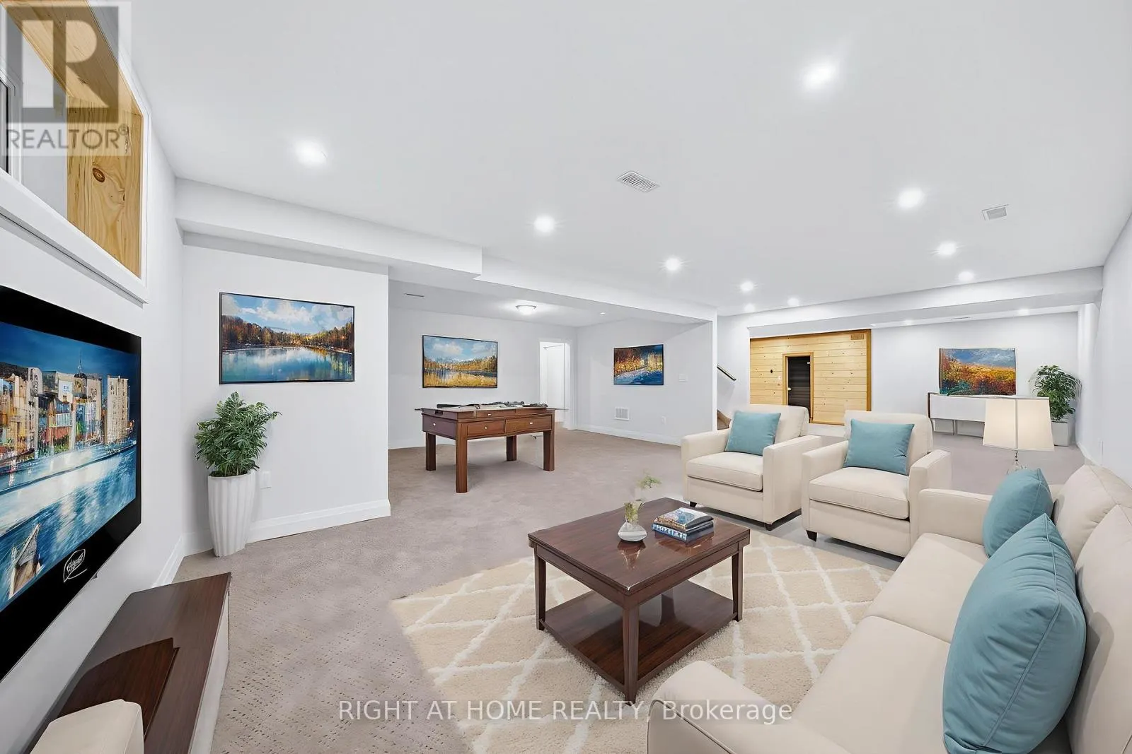 9 FAIRLAWN GROVE