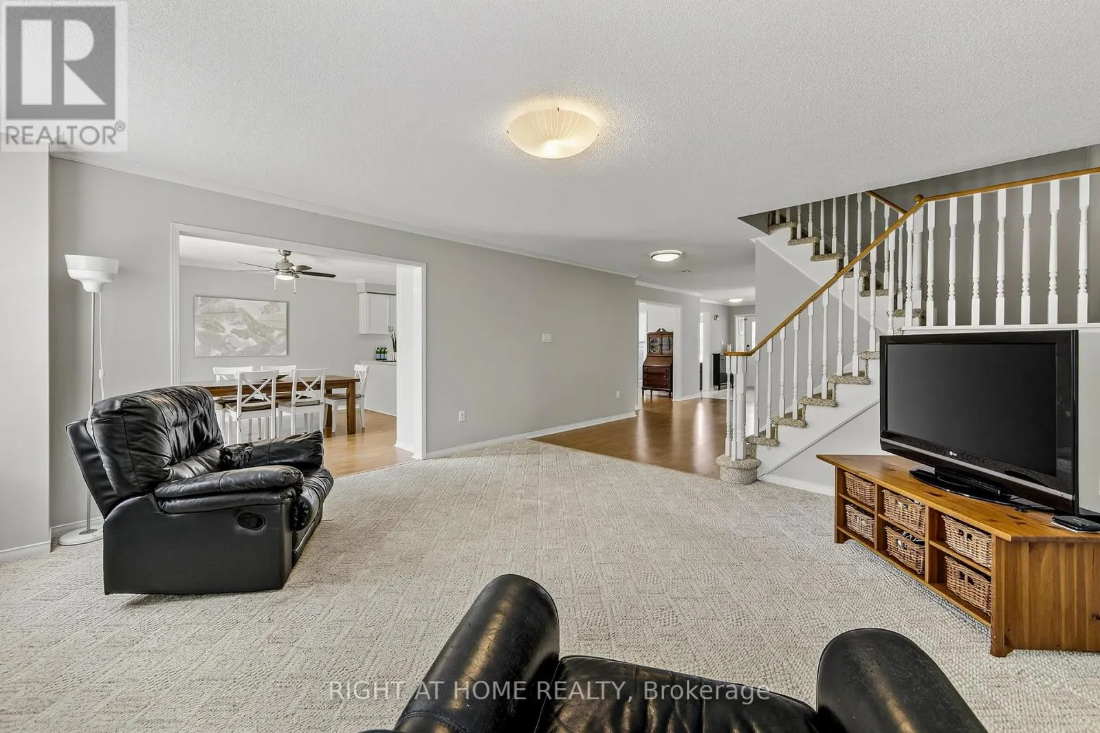 59 KINGSRIDGE ROAD