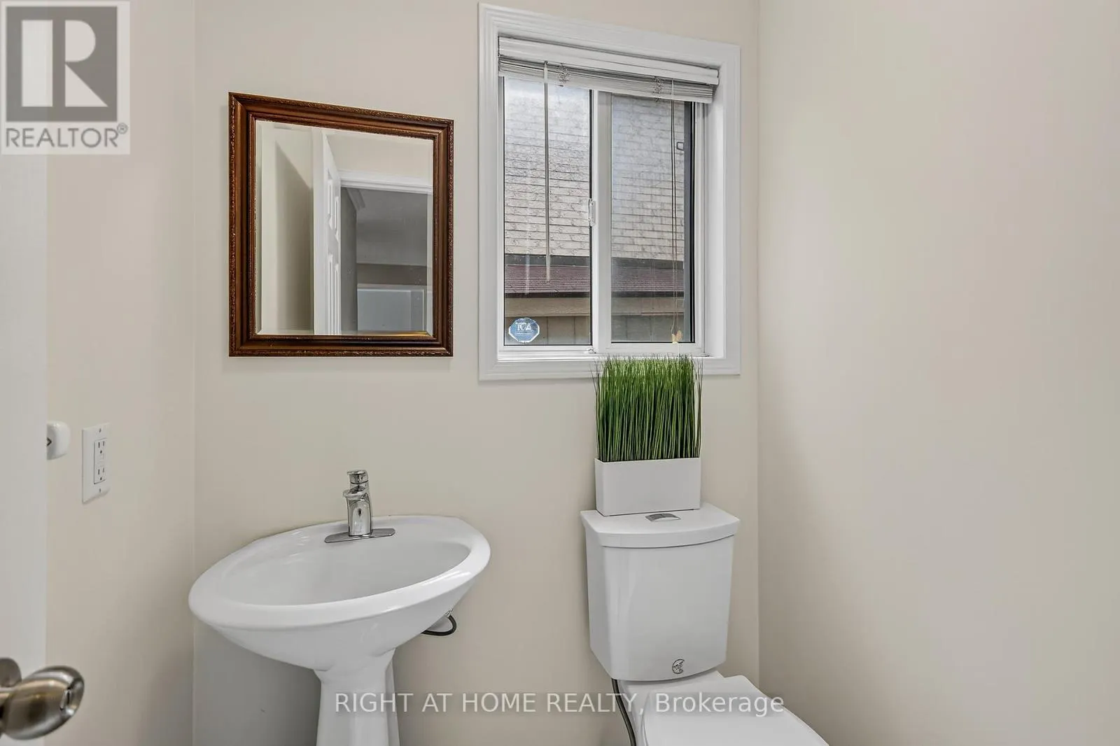 59 KINGSRIDGE ROAD