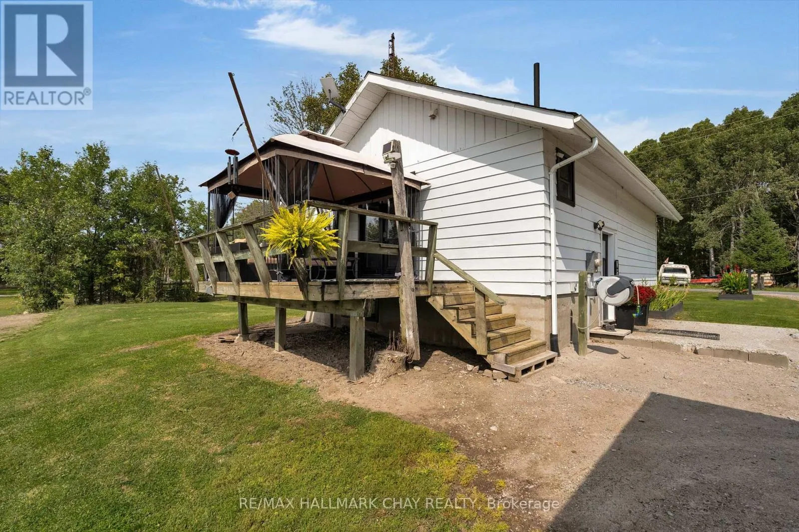 2514 ST AMANT ROAD