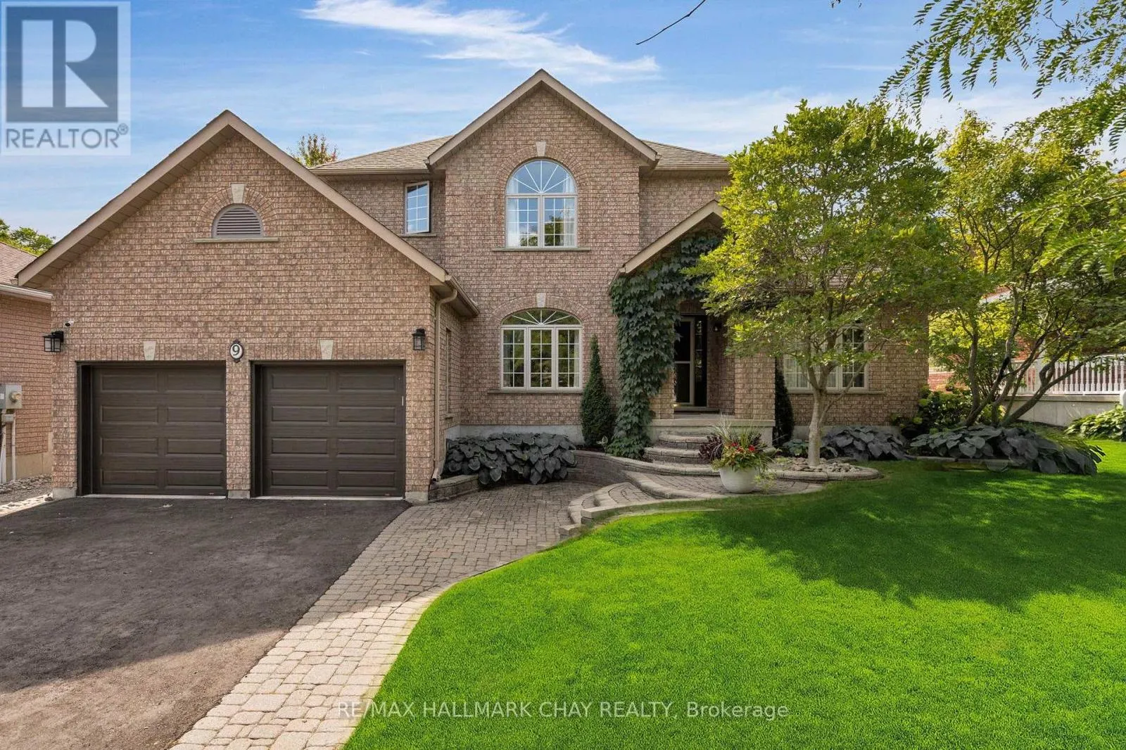 9 CRIMSON RIDGE ROAD