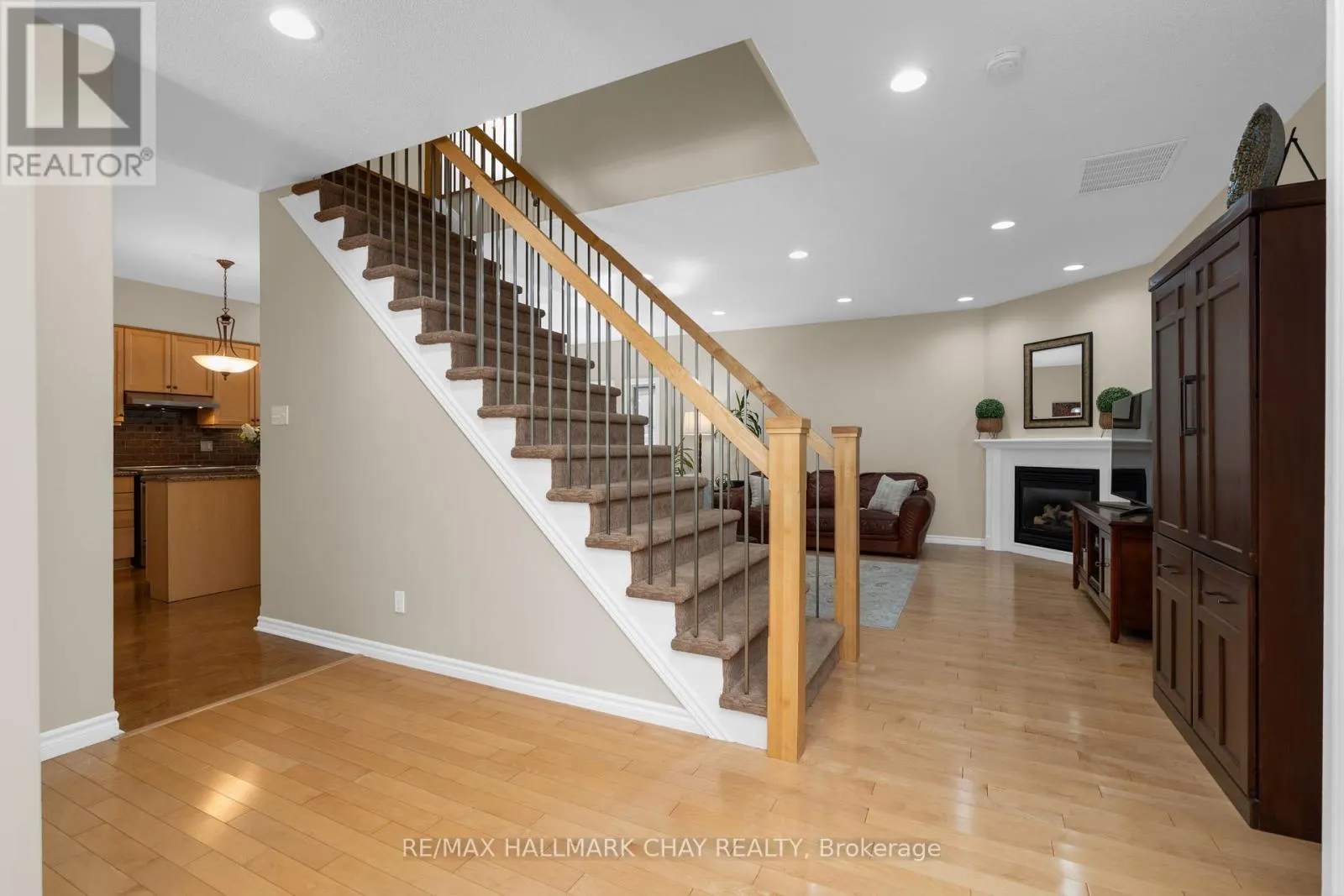 9 CRIMSON RIDGE ROAD