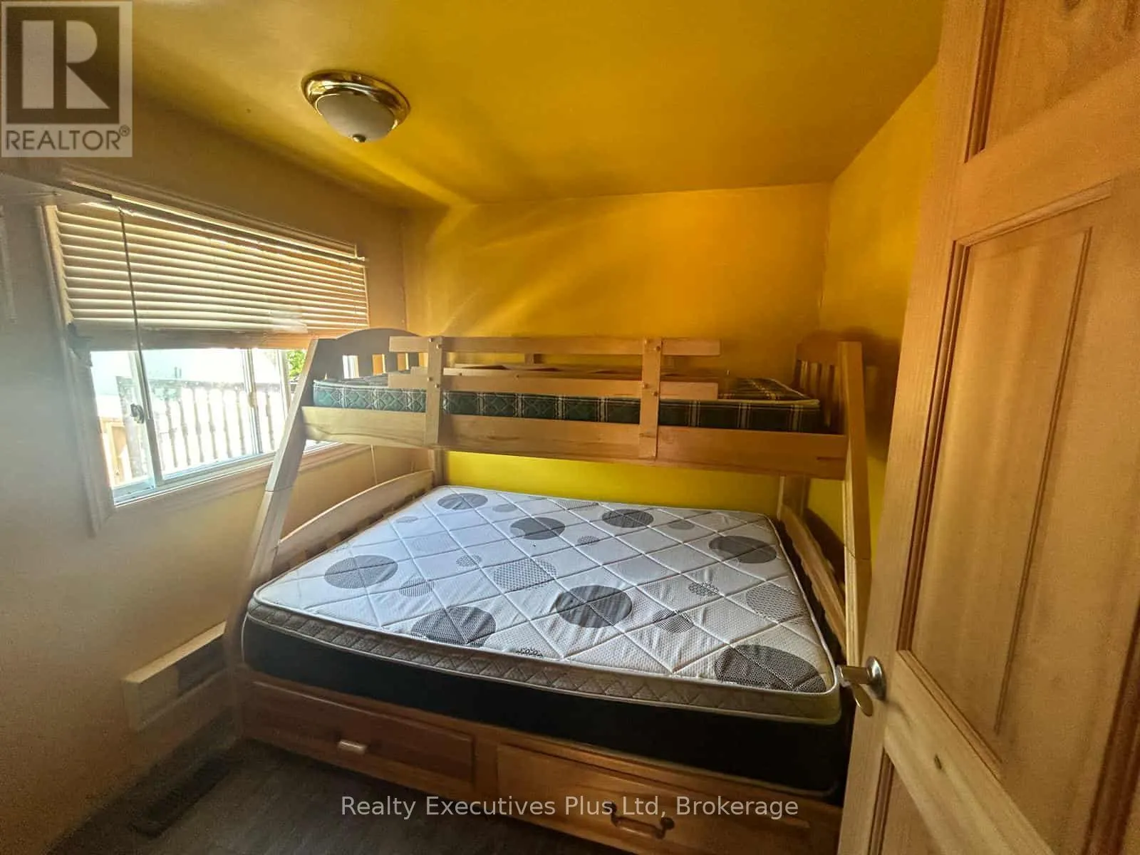 2 - 362 BALM BEACH RD W UNIT #1 ROAD N, #2