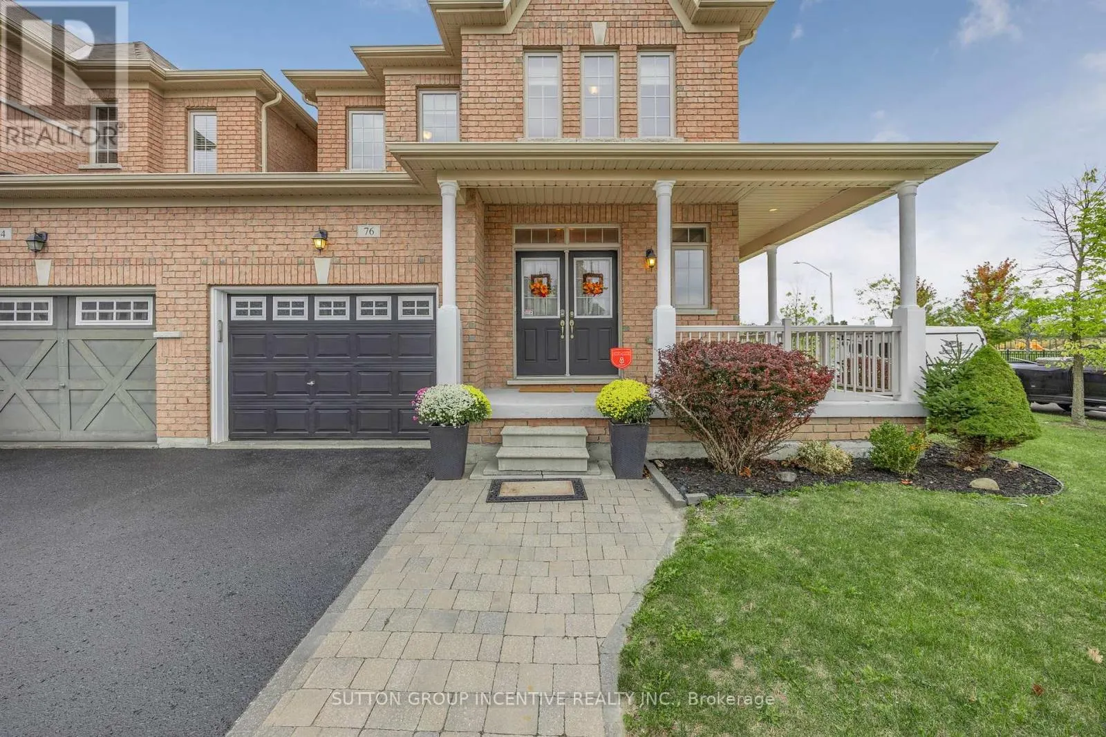 76 FORSYTH CRESCENT