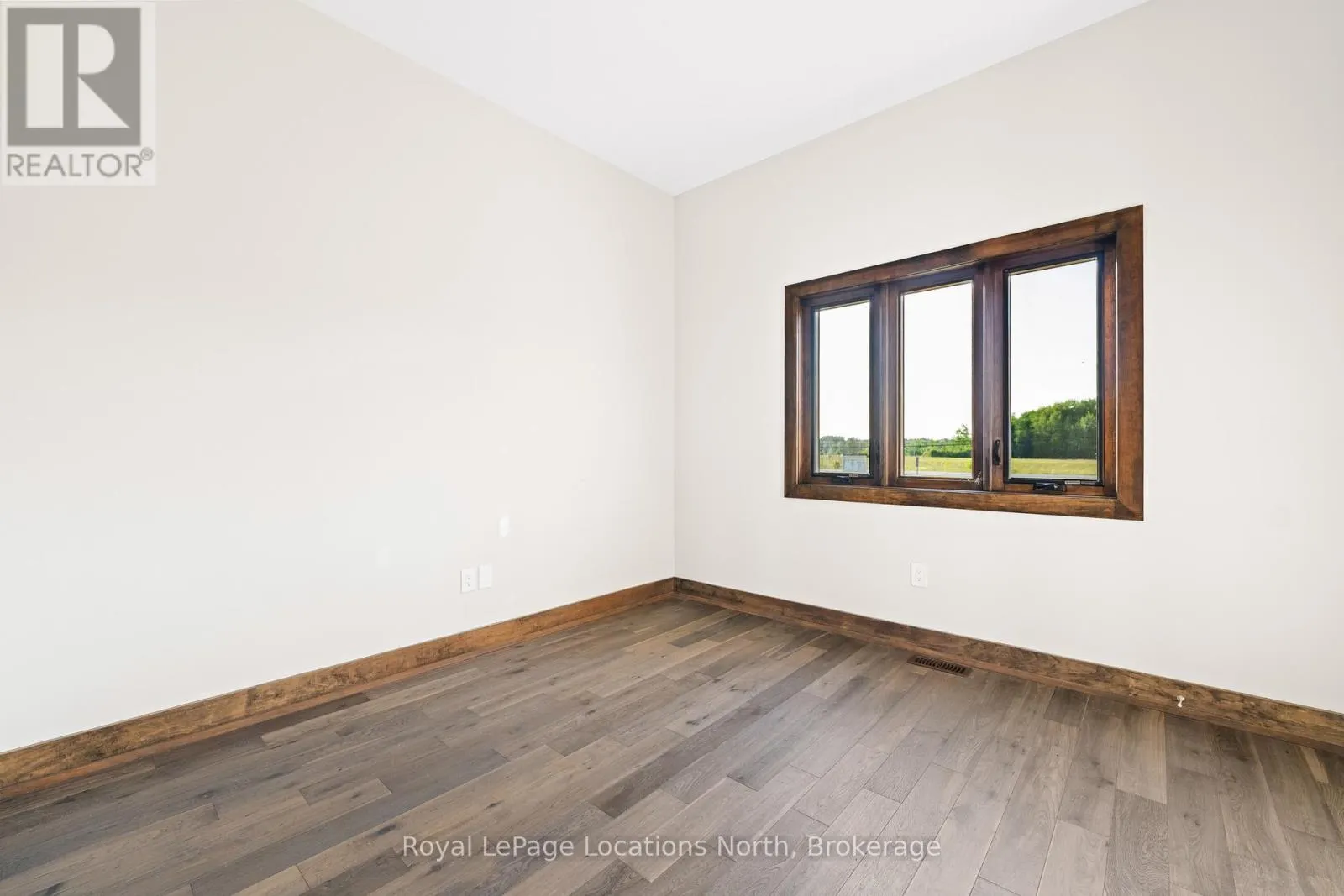 11 WINDROSE VALLEY BOULEVARD