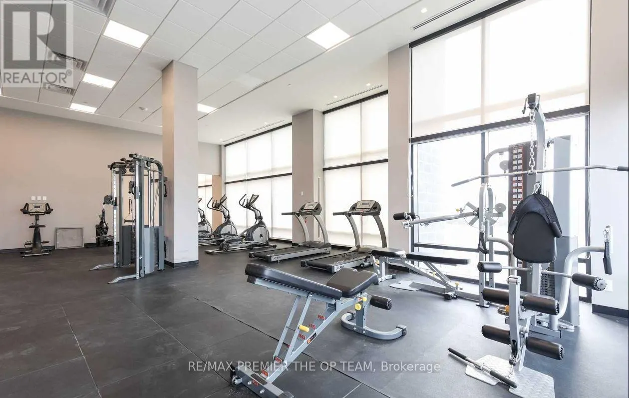 416 - 681 YONGE STREET