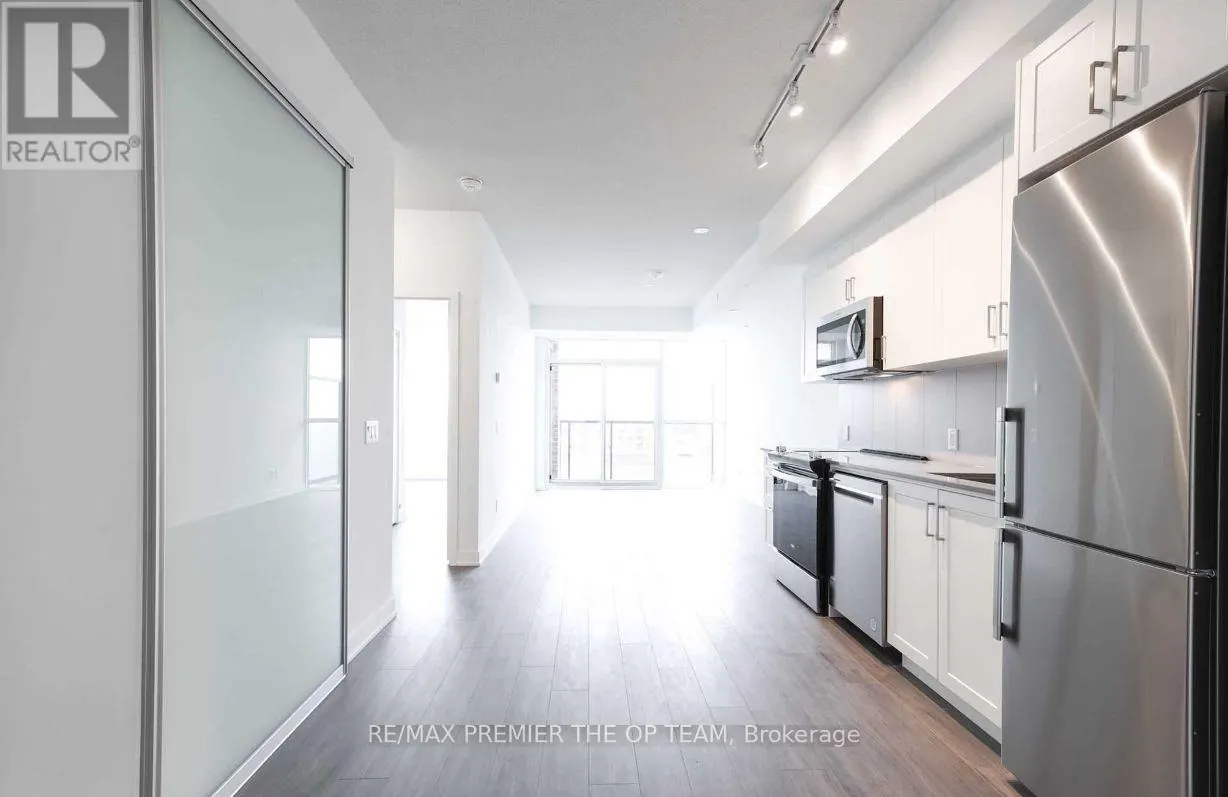 416 - 681 YONGE STREET