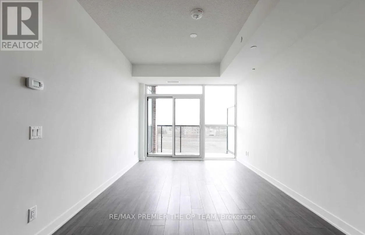 416 - 681 YONGE STREET