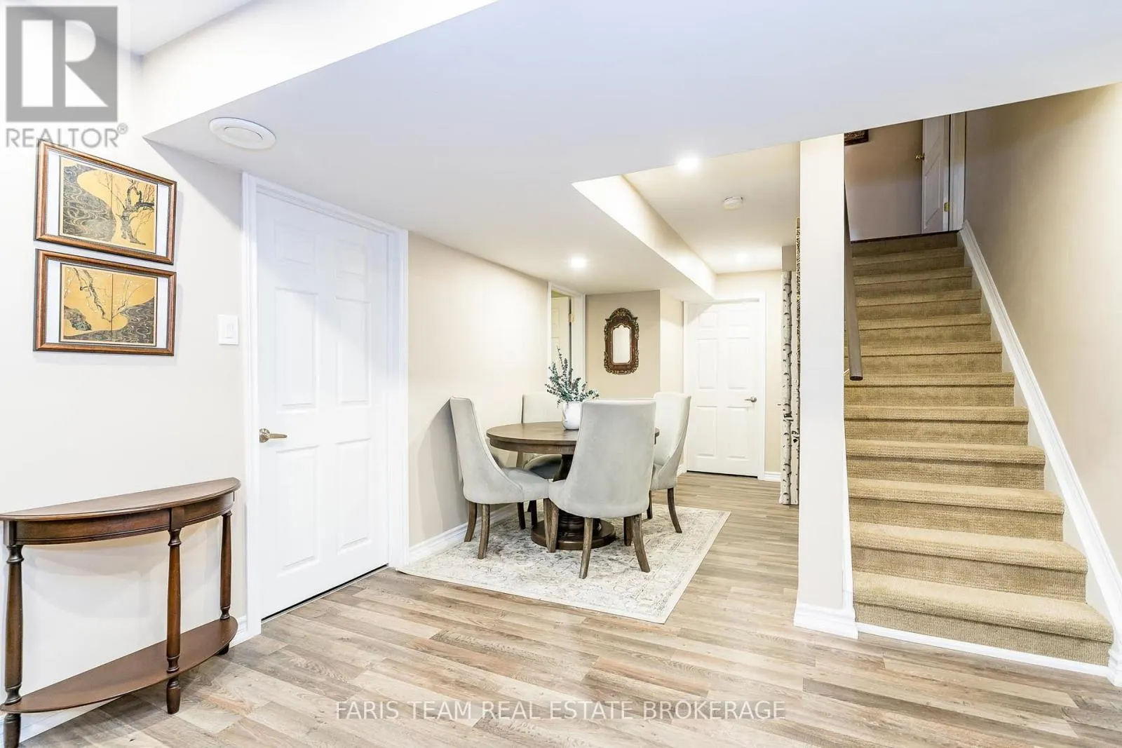 192 WYCLIFFE COVE