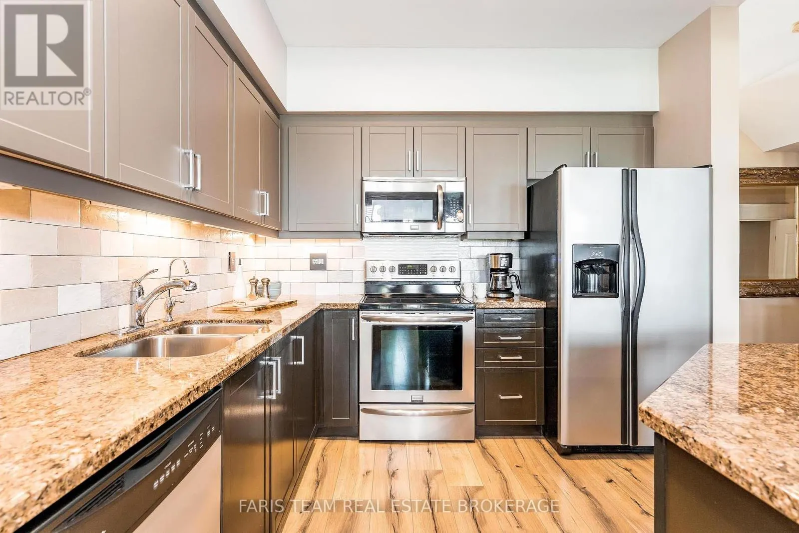 192 WYCLIFFE COVE