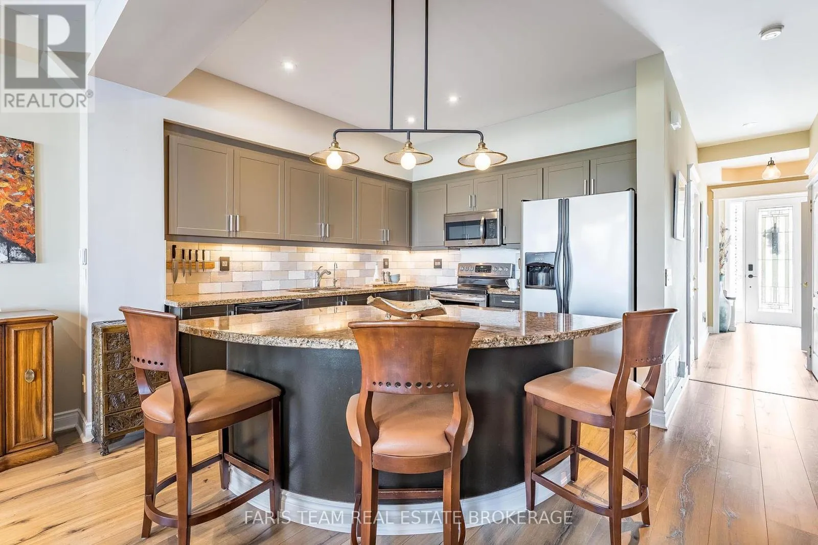 192 WYCLIFFE COVE