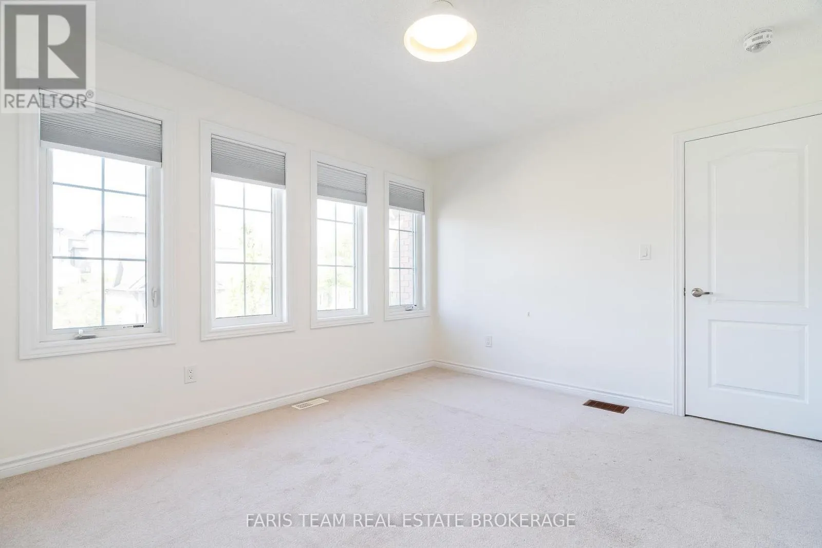 3137 EMPEROR DRIVE