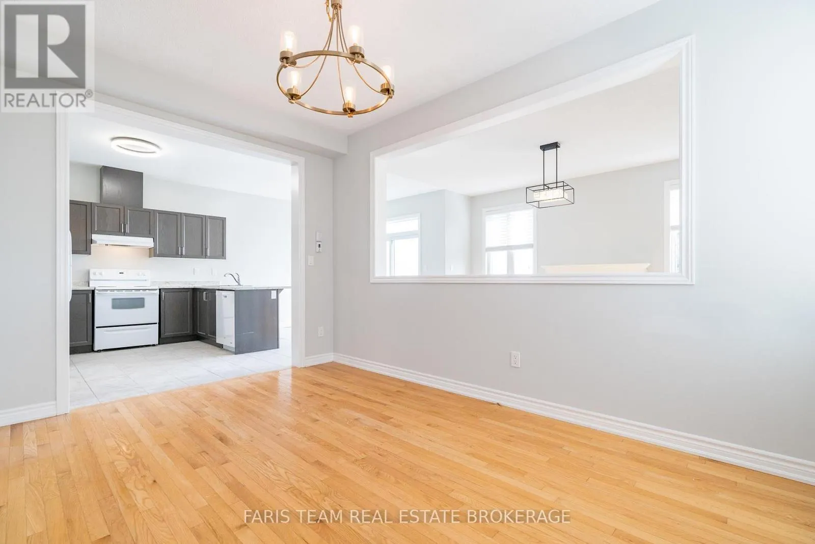 3137 EMPEROR DRIVE